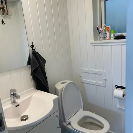 Knaldhytten Hébergement de vacances