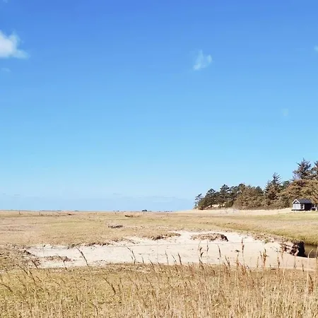 Nyaraló Knaldhytten